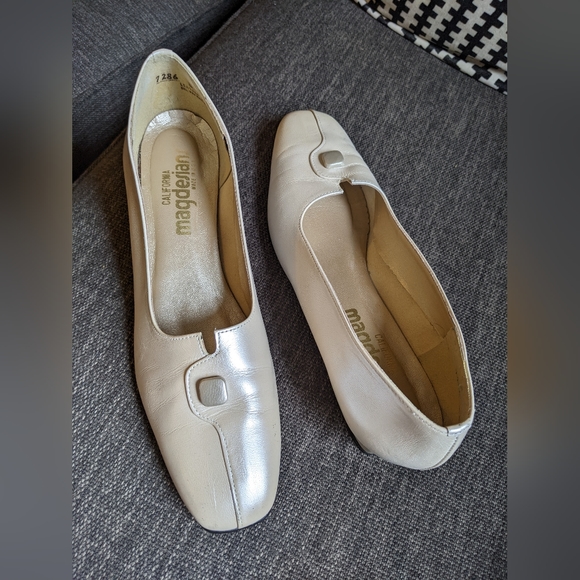 Magdesians 8 N leather white cream pumps retro low heel pearly wedding shoes - Picture 5 of 6